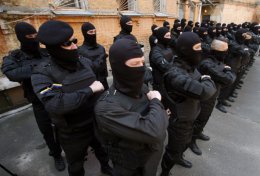 Добровольцы батальона "Азов" приняли присягу и готовы ехать в зону АТО