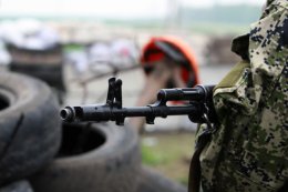 В Луганск вошла колонна российской военной техники