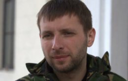 Владимир Парасюк: "Силы врага преобладают, к террористам постоянно подходит подкрепление"