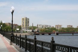 Жители Донецка впервые за несколько месяцев получили возможность выспаться