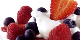 Регулярное употребление йогуртов защитит от простуды