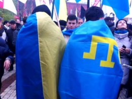 В Меджлисе крымских татар проводят обыск и следственные действия
