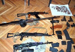 Под Дебальцево задержали трех террористов с арсеналом оружия