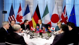Страны G7 угрожают России новыми санкциями