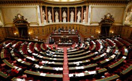 Франция выбирает верхнюю палату парламента