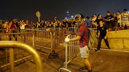 Митингующие в Гонконге не выполнили требования властей прекратить демонстрации и снова вышли на улицы