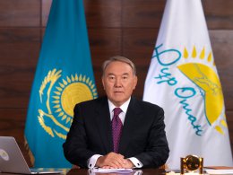 Назарбаев готов помочь Украине ради России