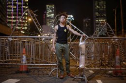 Протестующие в Гонконге собираются объявить импичмент главе администрации