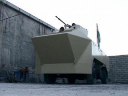 Курдский кузнец построил бронетранспортер для борьбы с террористами «ИГ» (ВИДЕО)