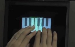 Ученые создали экран, на котором можно потрогать изображение (ВИДЕО)
