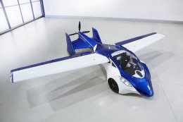 Летающий автомобиль AeroMobil проходит испытания (ВИДЕО)