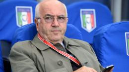 ФИФА наказала главу Федерации футбола Италии за расизм