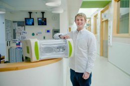 Британский инженер разработал надувной инкубатор для недоношенных малышей
