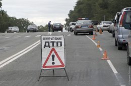 В среднем за сутки на автодорогах Украины в ДТП погибают 12 человек