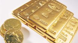 Россия в последние месяцы активно скупает на мировом рынке золото