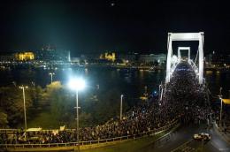 Венгрию захлестнуло массовое антиправительственное недовольство