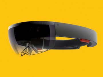 Компания Microsoft представила голографические очки (ВИДЕО)