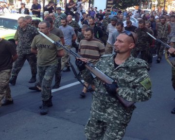 Террористы устраивают «парад пленных», чтобы посеять раздор среди украинцев, — Маломуж