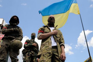 "Правый сектор" попал под обстрелы возле Донецка (ВИДЕО)