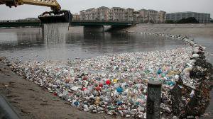 В морскую среду ежегодно попадает 8 млн тонн пластиковых отходов