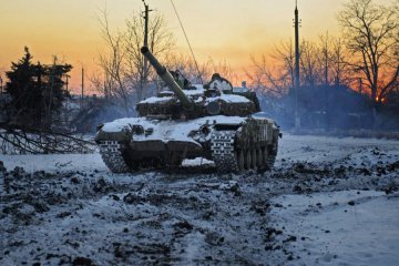 Мариуполь: «Азов» продолжает танковые дуэли с боевиками