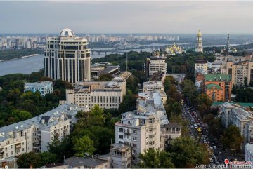 Журналисты обнаружили в Киеве еще одну квартиру Януковича