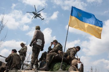 Украинские военные отбили атаку боевиков в районе поселка Опытное