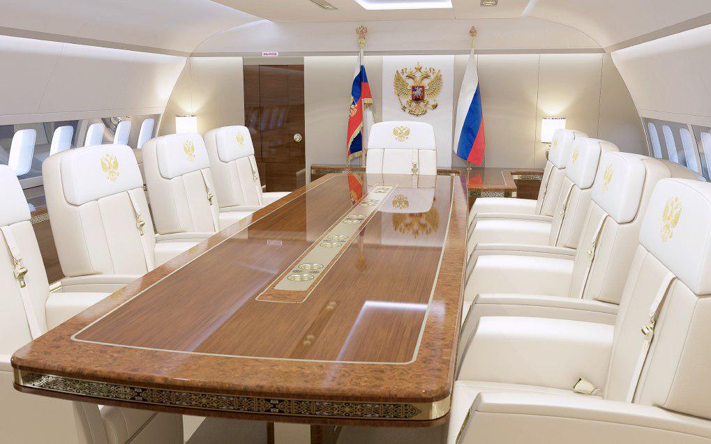 "Летающий Кремль". У Путина тоже есть свой золотой унитаз (ФОТО)