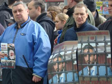 Активисты требуют отставки главы «Укрзалізниці»