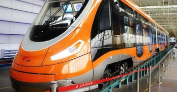 Китайцы создали первый в мире "водородный трамвай"