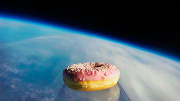 Скандинавы запустили в космос пончик