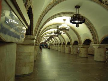 Станции столичного метро заработали в обычном режиме