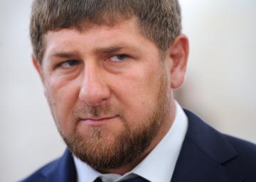 Кадыров станцевал лезгинку на свадьбе 46-летнего начальника РОВД и школьницы (ВИДЕО)