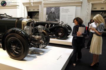 Винтажный Bentley и картина Ван Гога. Почему иногда полезно убирать в сарае (ФОТО)