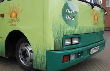 Жители Житомира опробовали первый электроавтобус отечественной сборки