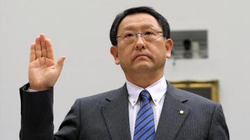 Президент автогиганта Toyota извинился за арест топ-менеджера компании