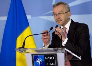 Никаких "или", - Минобороны о вступлении в НАТО