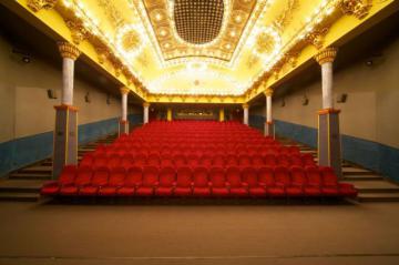 Самые необычные кинотеатры в мире (ФОТО)