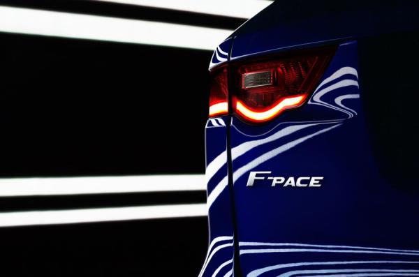 Team Sky выбирает кроссовер Jaguar F-Pace (ФОТО)