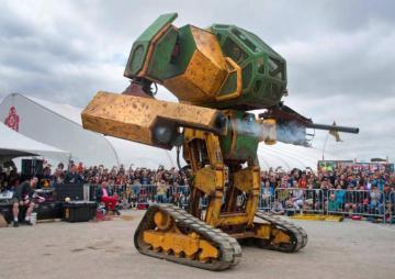 Кто кого? Американские роботы-гиганты против японских (ВИДЕО)