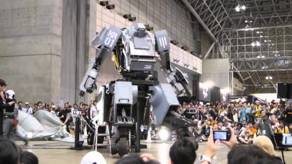 Кто кого? Американские роботы-гиганты против японских (ВИДЕО)