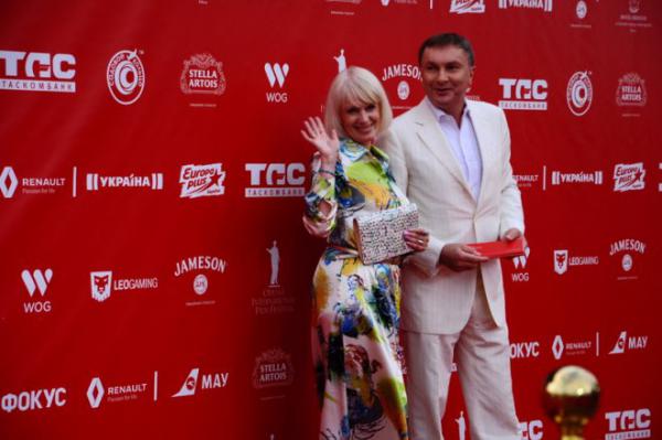 Звезды и политики. Красная дорожка одесского кинофестиваля (ФОТО)