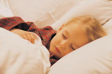 Ученые раскрыли главный секрет детского дневного сна