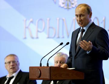 Не прошло и года. Путин ликвидирует министерство по делам Крыма