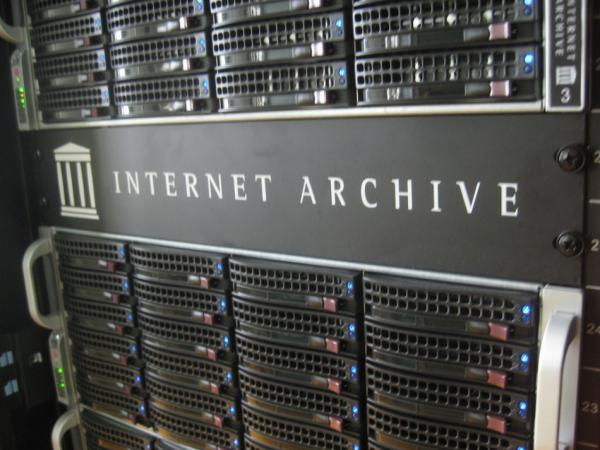 Internet Archive - хранитель истории человечества (ФОТО)