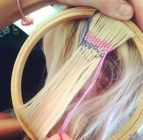 Вышиванки в волосах стали модным трендом этого лета (ФОТО)