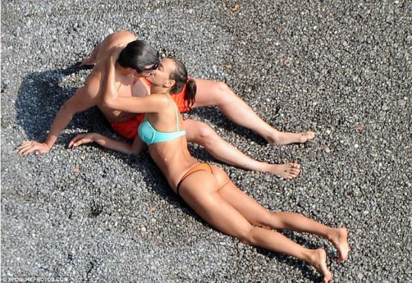 Итальянские страсти Ирины Шейк и Брэдли Купера на отдыхе в Амальфи (ФОТО)