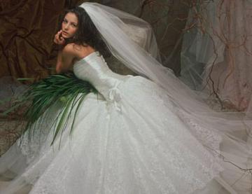 ТОП-10 необычных свадебных платьев (ФОТО)