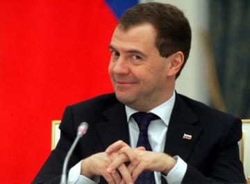 Медведев расширил границы РФ