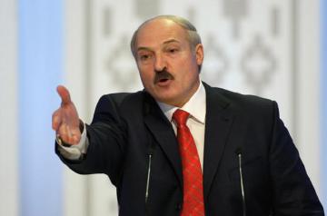 Лукашенко призвал белорусов отказаться от иностранных брендов